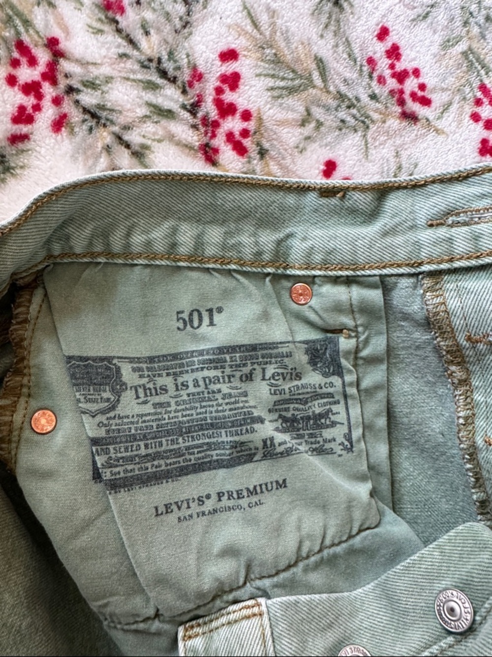 Levi’s 501 Denim Jeans - Picture 9 of 9